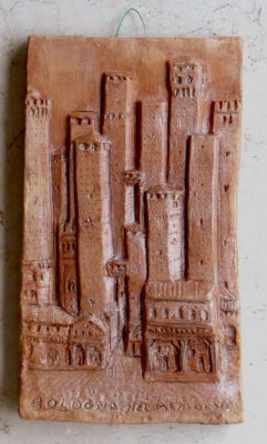 bologna-torri_-medioevo_terracotta
