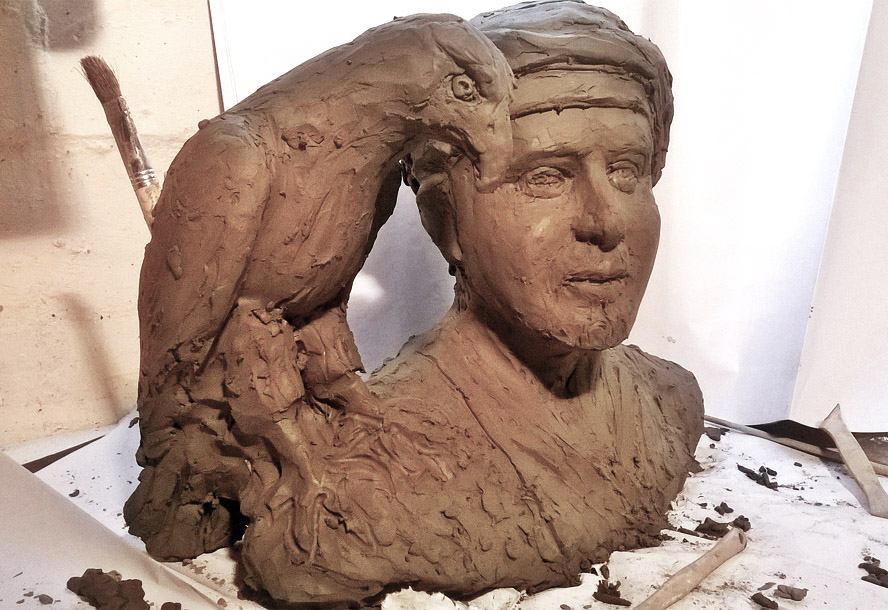 scultura busto abbozzo argilla